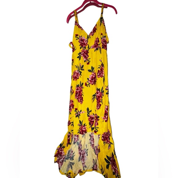 Pacific Vibes Dresses & Skirts - Pacific Vibes Spaghetti Strap High-low Maxi Dress NWT